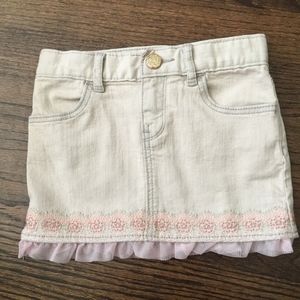 EUC BabyGap‎ Size 4 Grey Jean Skirt